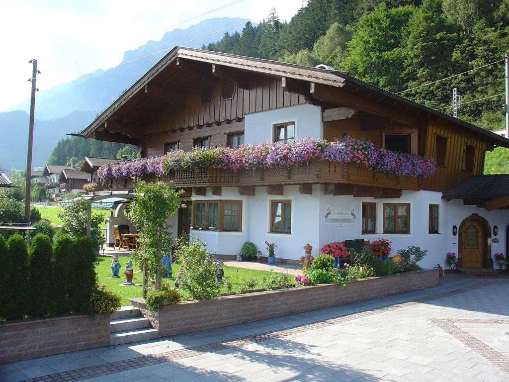 Appartement Landhaus Christophorus à Leogang Extérieur photo